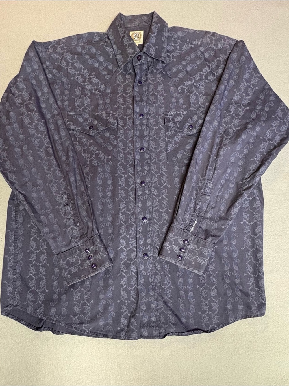 Cinch Men's Purple Paisley Button-Down Shirt Size Small